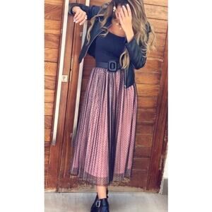 Zara BLOGGERS FAVORITE Tulle Contrasting Pink/Black Dotted Mesh Skirt, XS